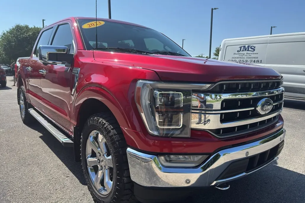 2023 Ford F-150 Lariat photo 1