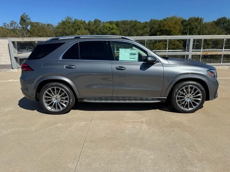 2026 Mercedes Benz GLE 450 4MATIC photo 1