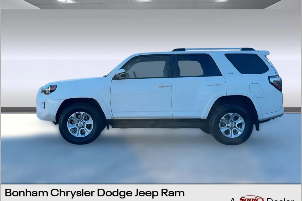 2021 Toyota 4Runner SR5 Premium photo 1