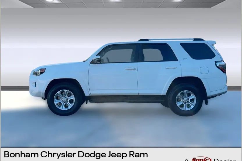 2021 Toyota 4Runner SR5 Premium photo 1