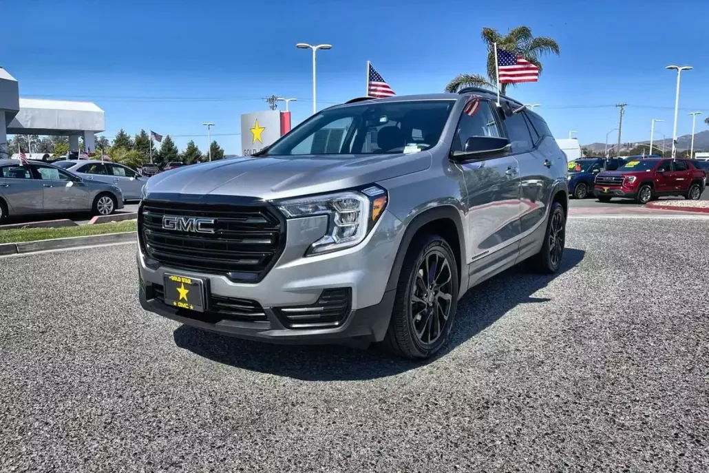 2024 Gmc Terrain SLE photo 1