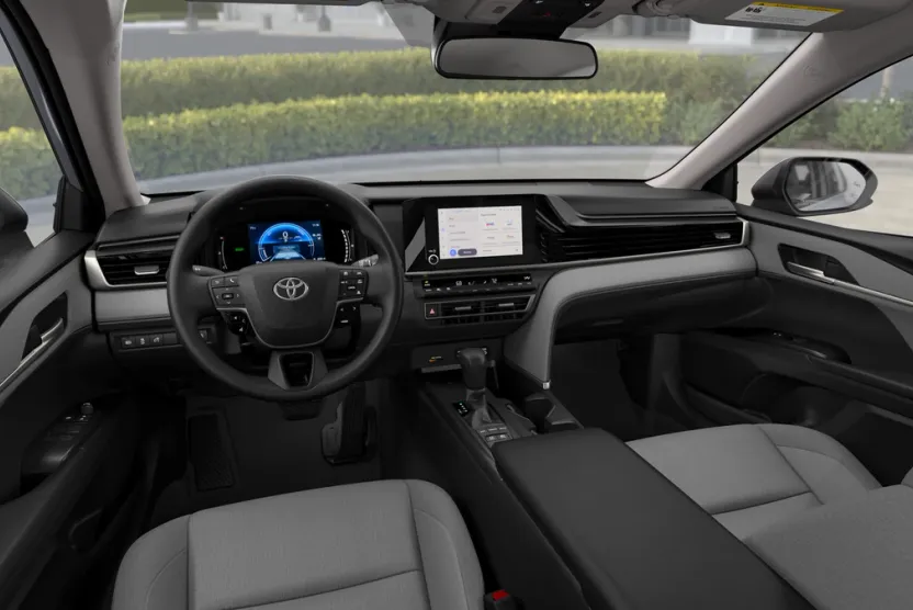 2026 Toyota Camry LE photo 1
