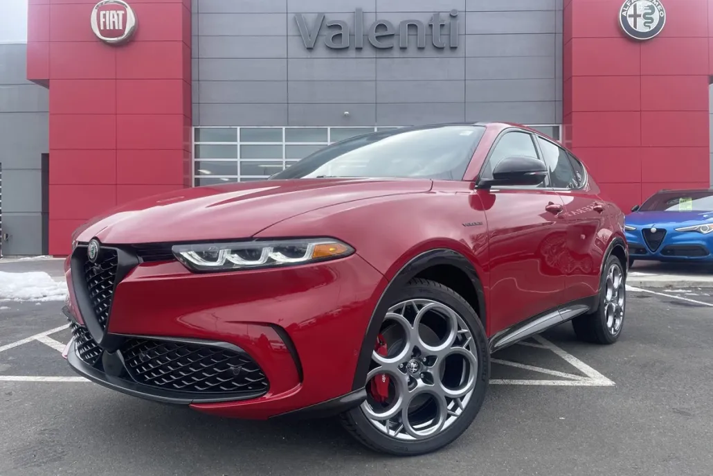 2024 Alfa Romeo Tonale Veloce photo 1