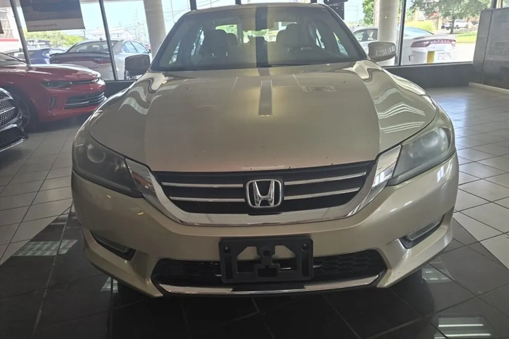 2013 Honda Accord EX-L photo 1