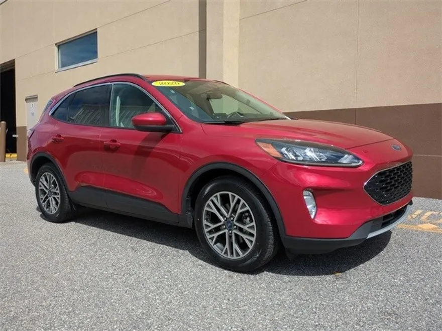 2020 Ford Escape SEL photo 1