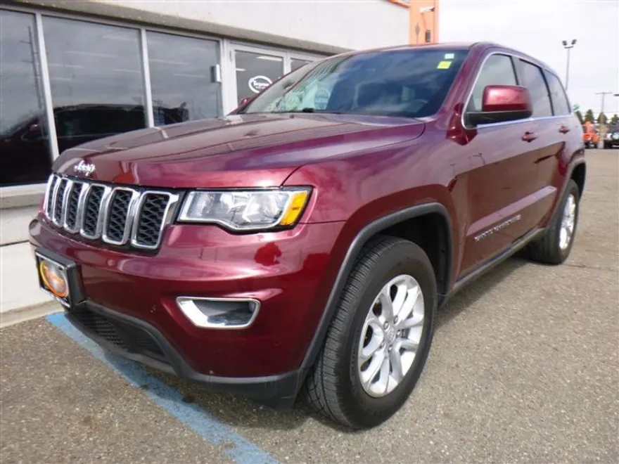 2022 Jeep Grand Cherokee Laredo E photo 1