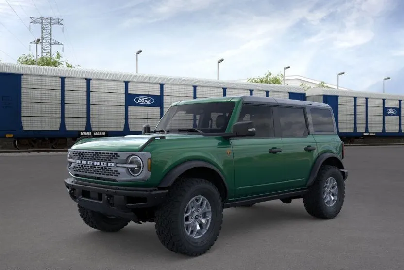 2025 Ford Bronco Badlands photo 1
