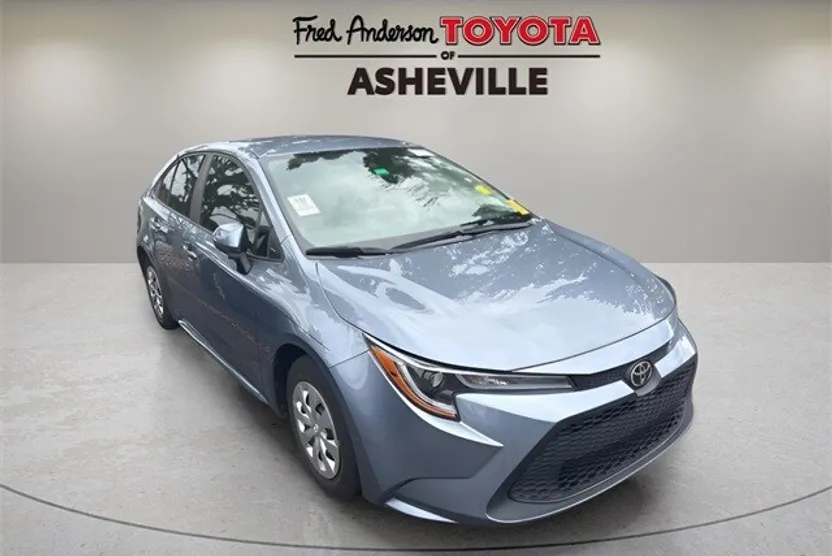 2022 Toyota Corolla L photo 1