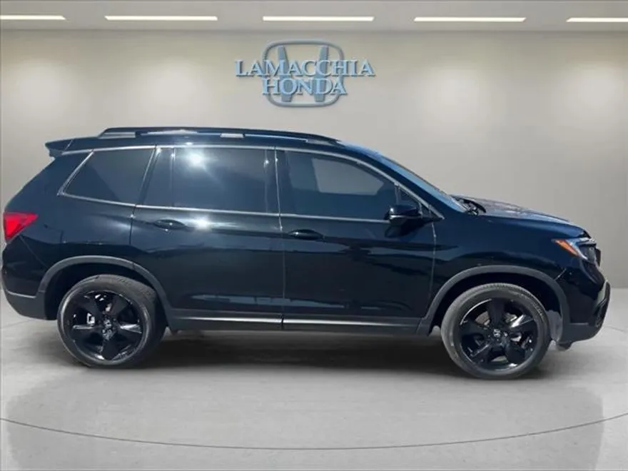 2021 Honda Passport Elite photo 1