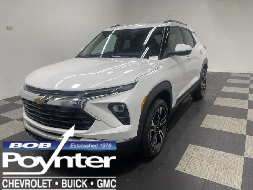 2025 Chevrolet Trailblazer LT photo 1
