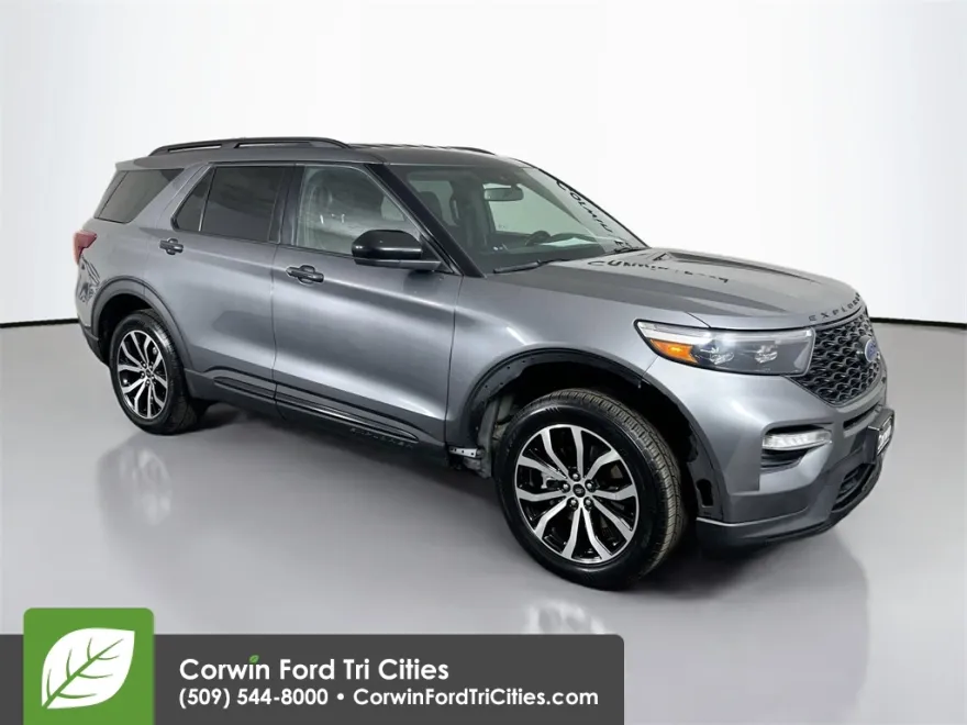 2022 Ford Explorer ST photo 1