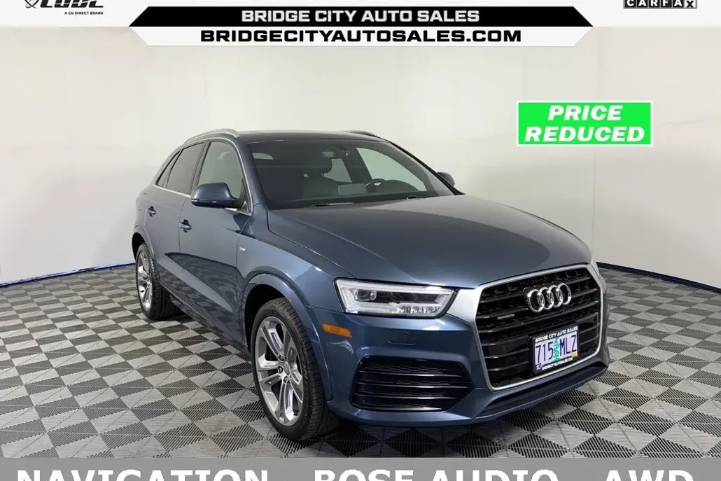2017 Audi Q3 Prestige photo 1