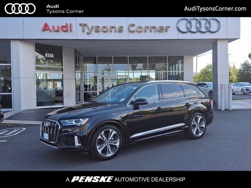 2022 Audi Q7 55 Prestige photo 1