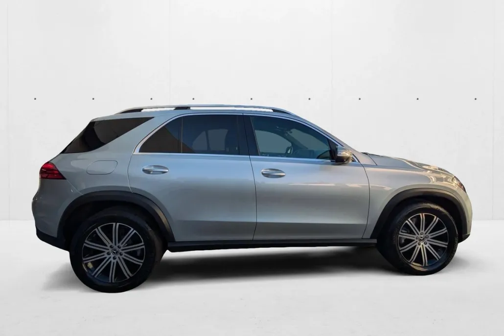2025 Mercedes Benz GLE 450e 4MATIC photo 1