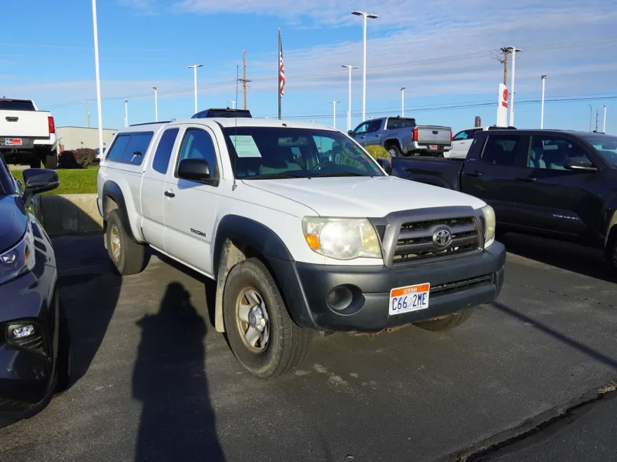 2009 Toyota Tacoma Base photo 1