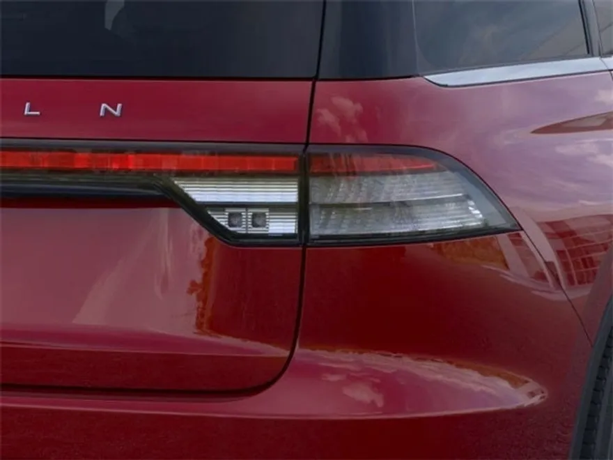2025 Lincoln Aviator Reserve photo 21