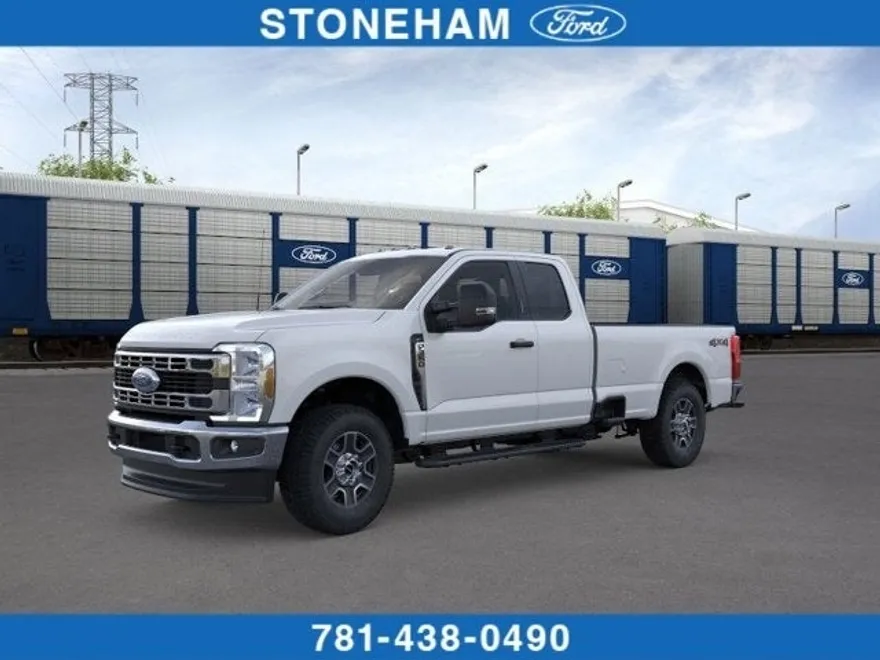 2025 Ford F-350 XLT photo 1