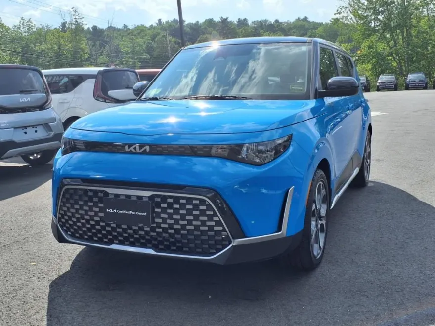 2025 Kia Soul EX photo 1