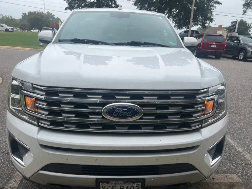 2019 Ford Expedition MAX Limited photo 1