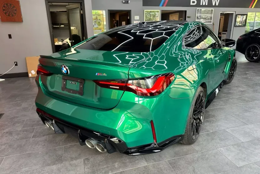 2024 Bmw M4 Coupe photo 1