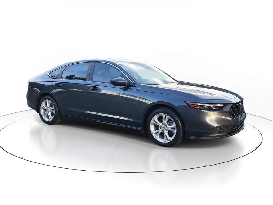 2023 Honda Accord LX photo 1