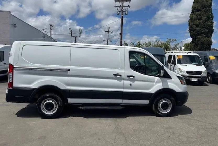 2019 Ford Transit Cargo Van Passenger photo 1