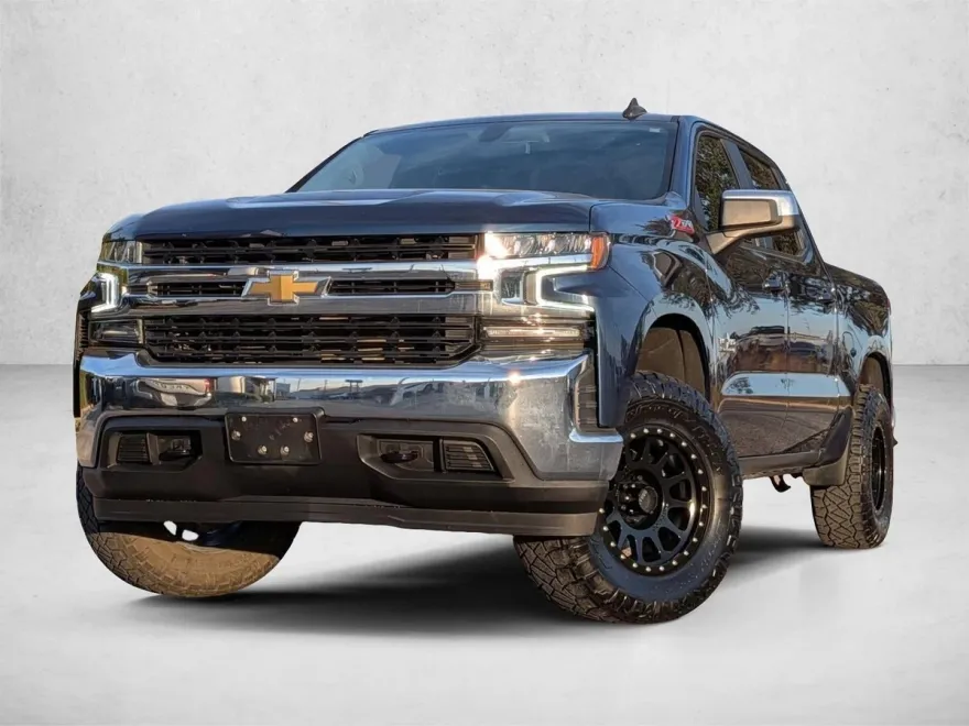 2021 Chevrolet Silverado 1500 LT photo 1