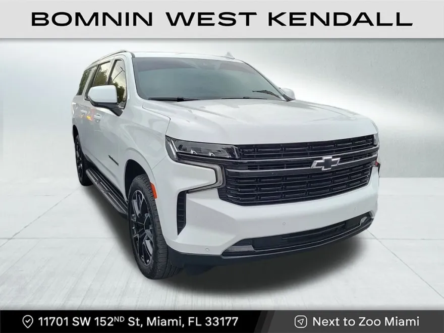 2023 Chevrolet Suburban RST photo 1