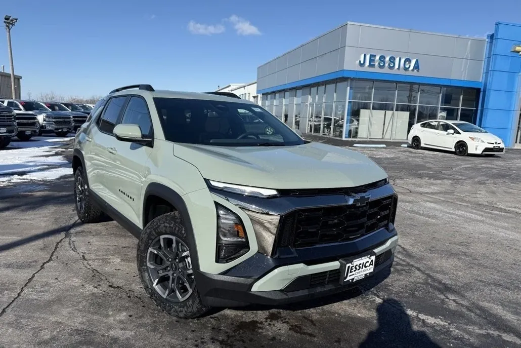 2025 Chevrolet Equinox ACTIV photo 1