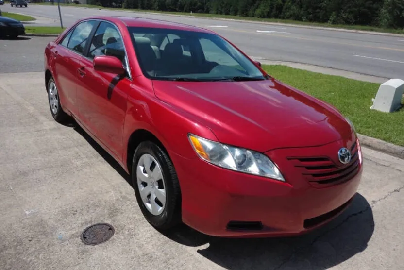 2007 Toyota Camry LE photo 1