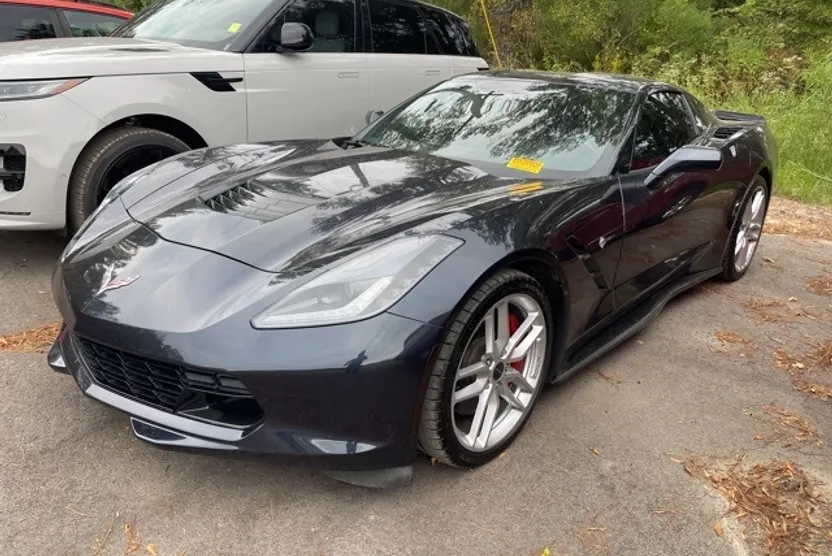 2015 Chevrolet Corvette Stingray 2LT Z51 photo 1