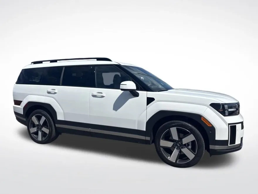 2025 Hyundai Santa Fe Limited photo 1