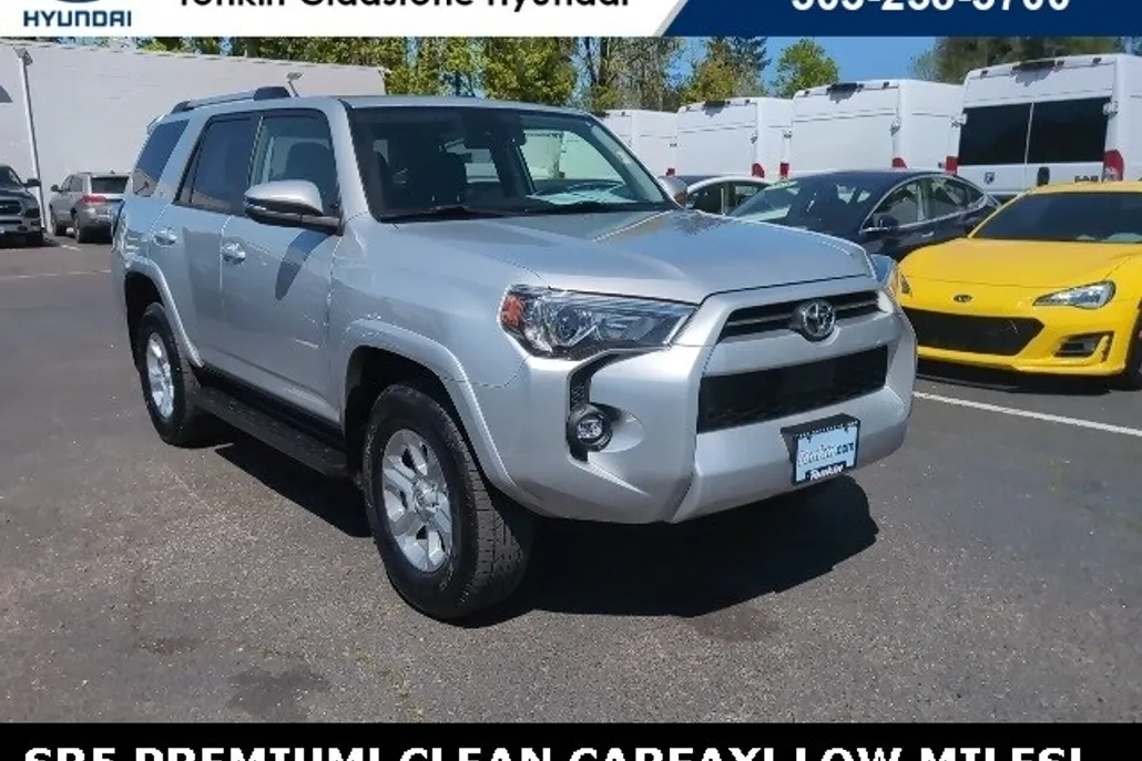 2023 Toyota 4Runner SR5 Premium photo 1