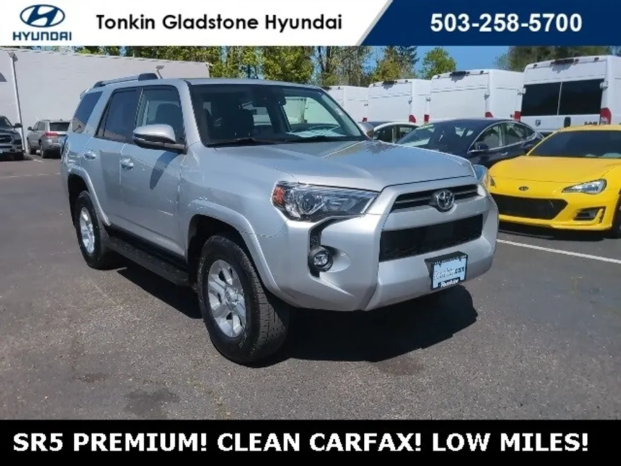 2023 Toyota 4Runner SR5 Premium photo 1