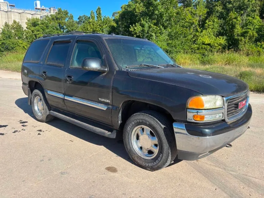 2003 Gmc Yukon 1500 photo 1