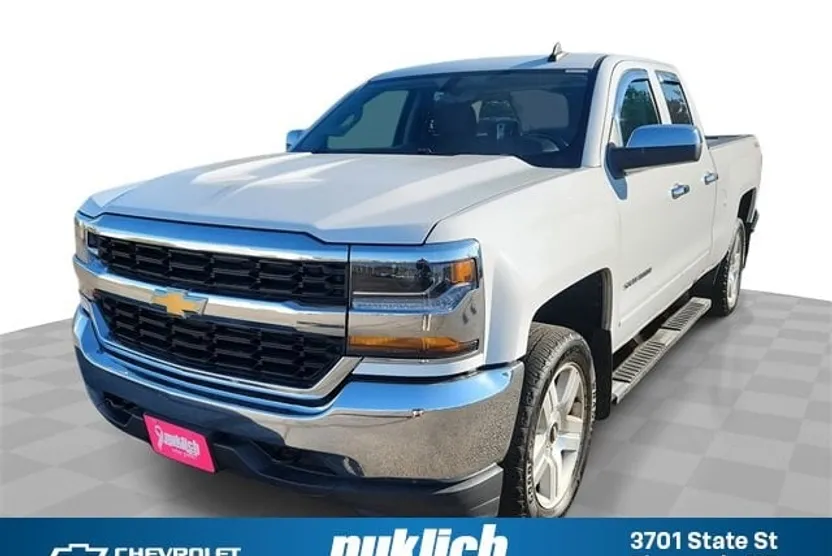 2018 Chevrolet Silverado 1500 LT photo 1