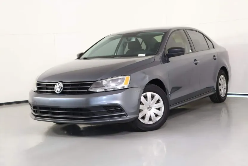 2015 Volkswagen Jetta S photo 1