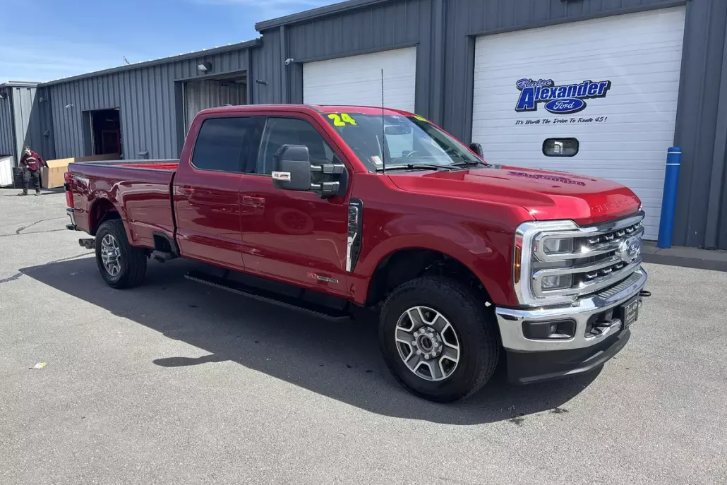 2024 Ford F-350 Lariat photo 1
