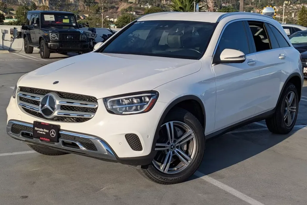 2022 Mercedes Benz GLC 300 photo 1