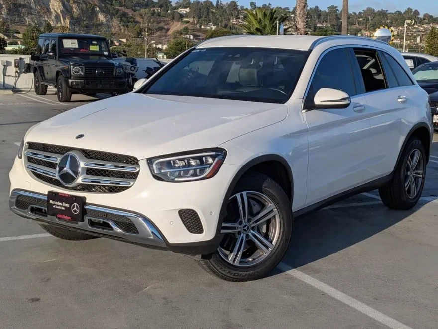 2022 Mercedes Benz GLC 300 photo 1