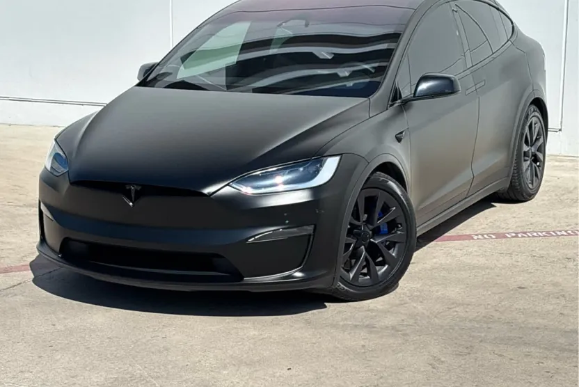2023 Tesla Model X photo 1