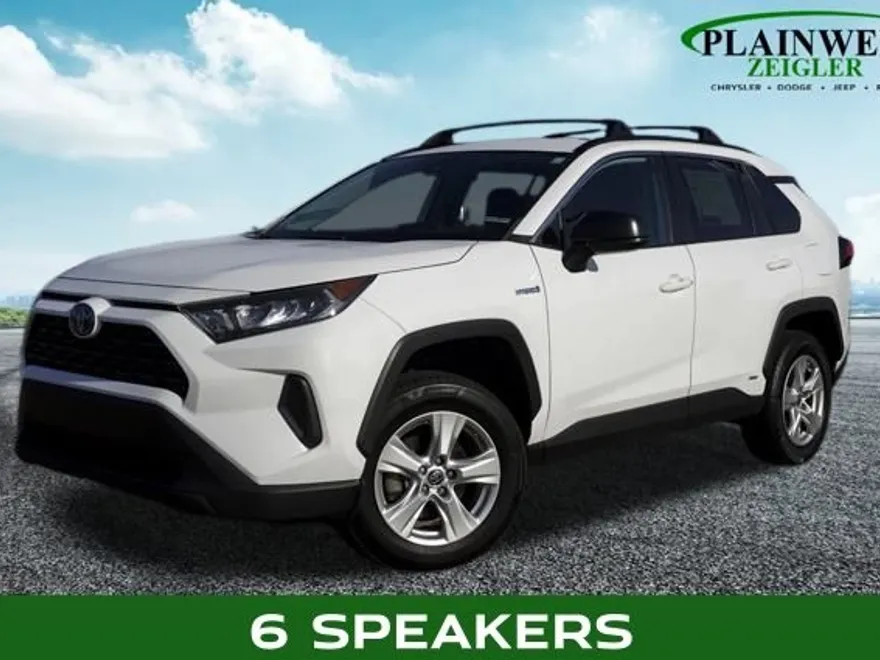 2021 Toyota RAV4 Hybrid LE photo 1