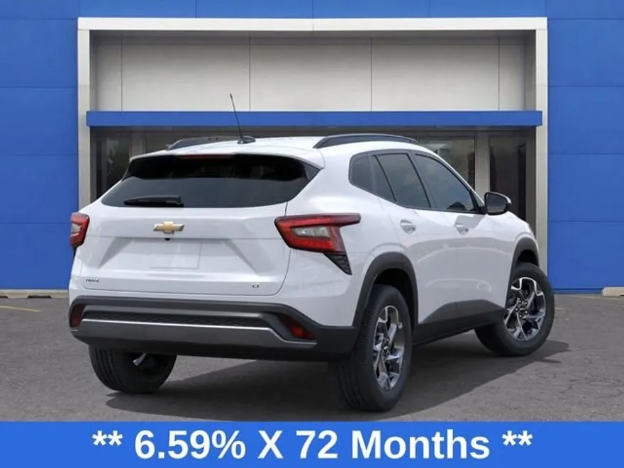 2026 Chevrolet Trax LT photo 1