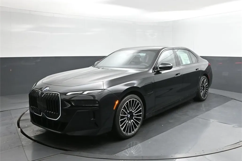 2025 Bmw 750e 750e xDrive photo 1
