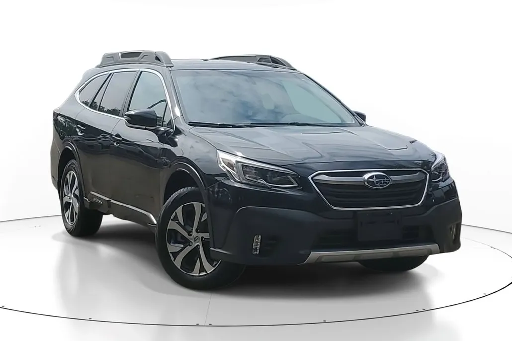 2022 Subaru Outback Limited photo 1