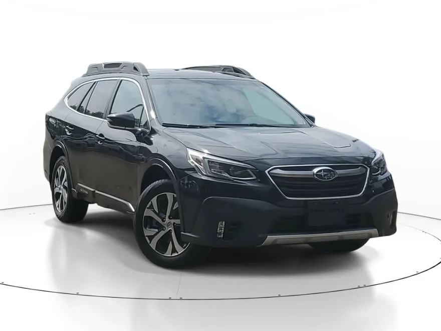 2022 Subaru Outback Limited photo 1