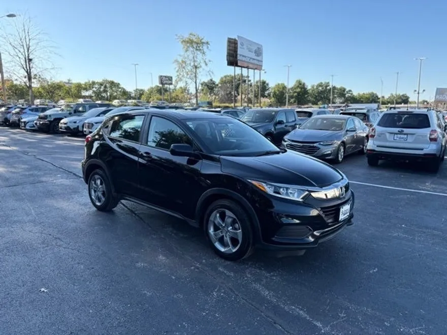 2019 Honda HR-V LX photo 1