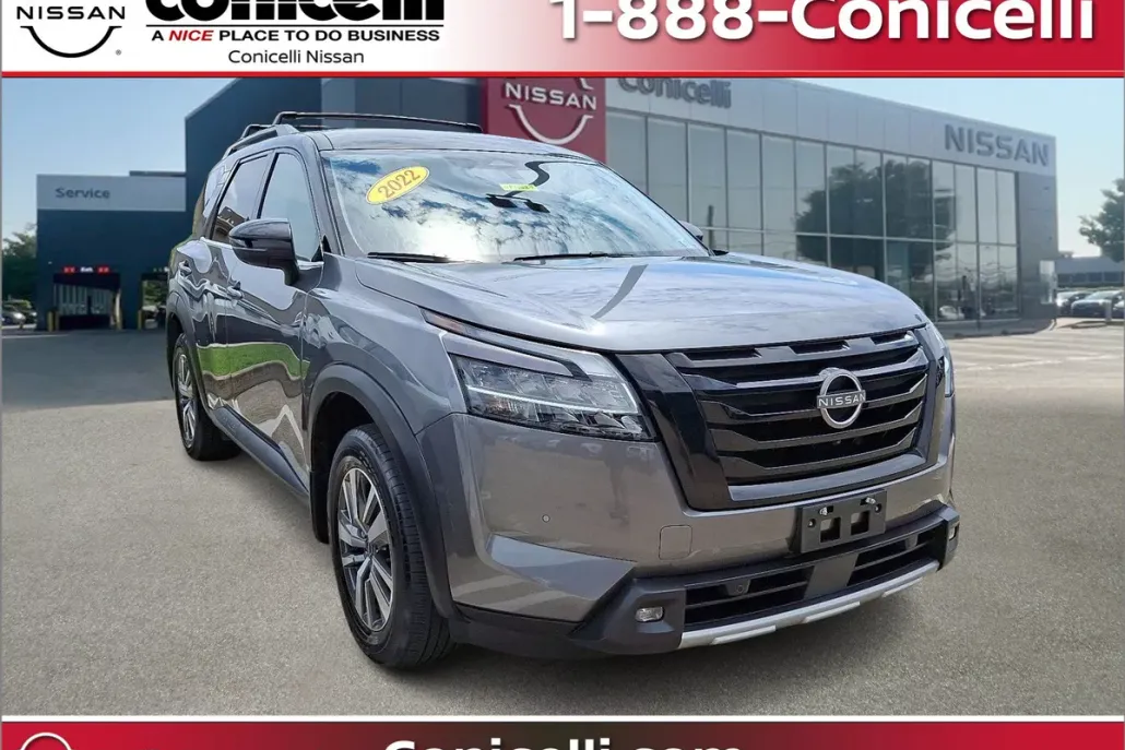 2022 Nissan Pathfinder SL photo 1