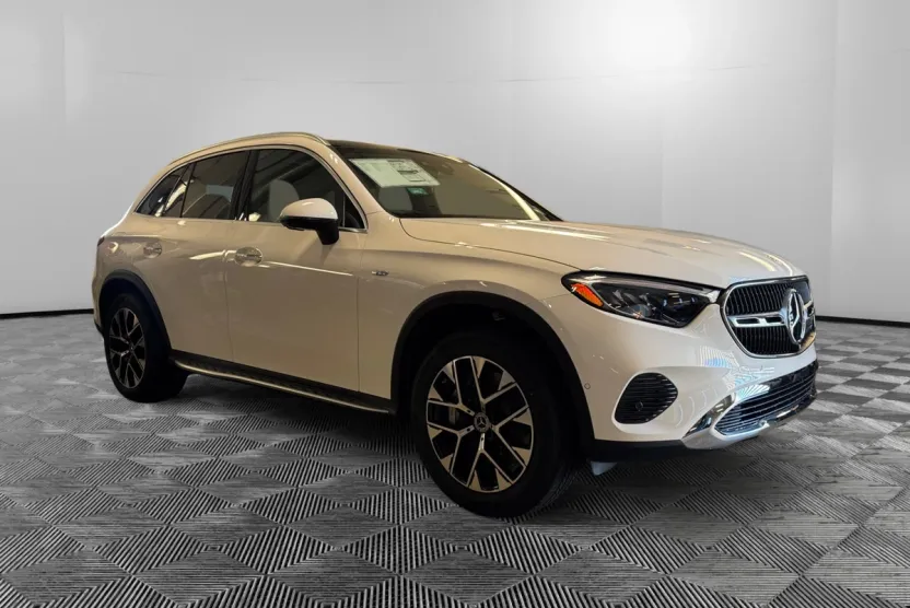 2025 Mercedes Benz GLC 350e 4MATIC photo 1