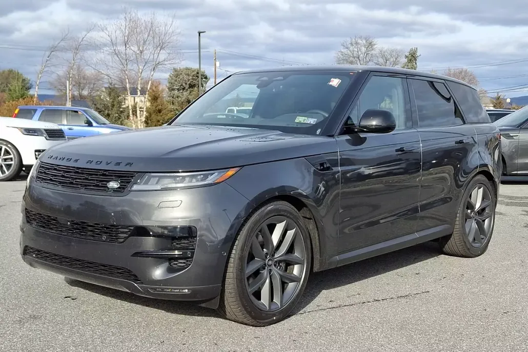 2025 Land Rover Range Rover Sport SE photo 1